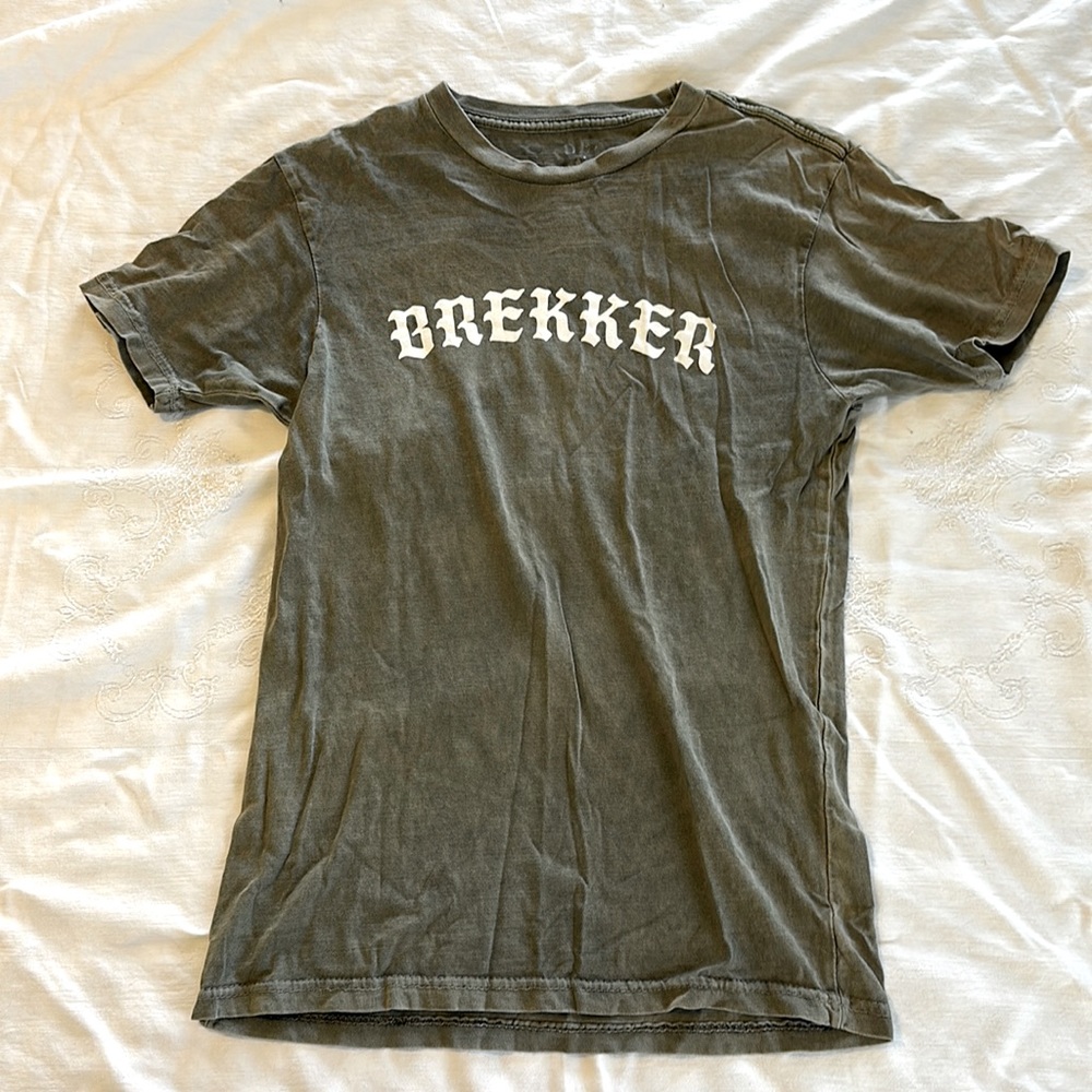 KAZ BREKKER VINTAGE TEE